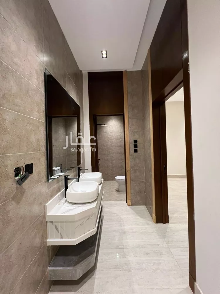 Floor for Sale in Riyadh Tuwaiq 12