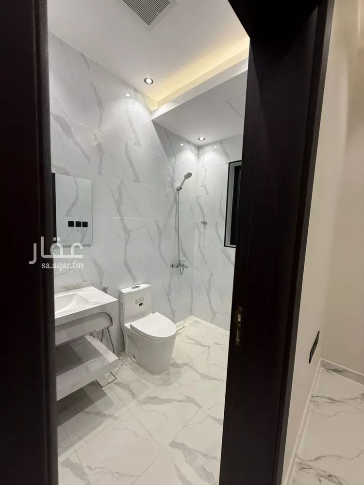 دور للبيع في شارع منادر العين, حي السويدي, مدينة الرياض, منطقة الرياض صورة 4