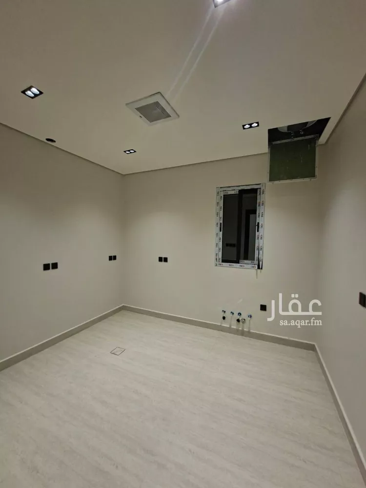 دور للبيع في شارع محمد بن هليل, حي شبرا, مدينة الرياض, منطقة الرياض 6