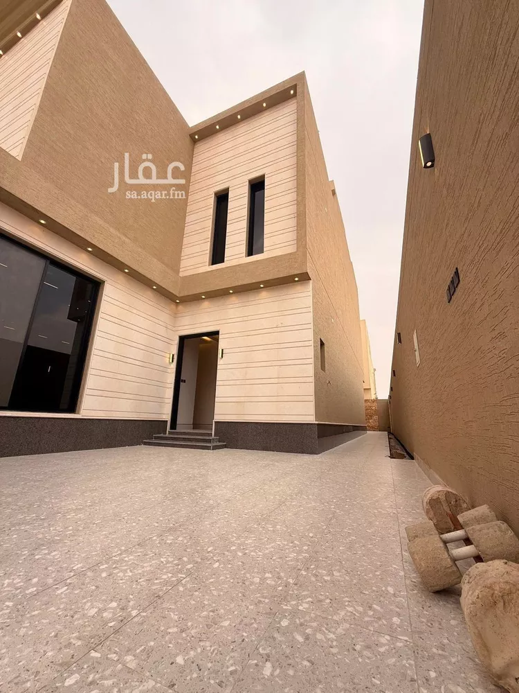 فيلا للبيع في شارع صفصاف, حي ظهرة لبن, مدينة الرياض, منطقة الرياض 24