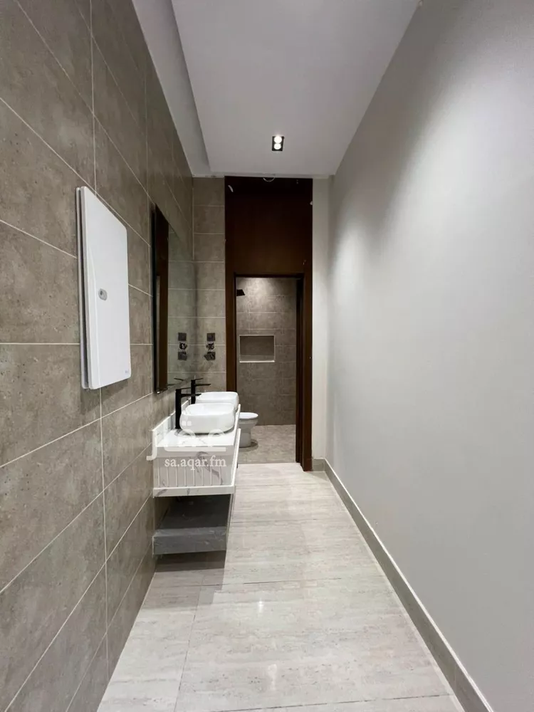 Floor for Sale in Riyadh Tuwaiq 9