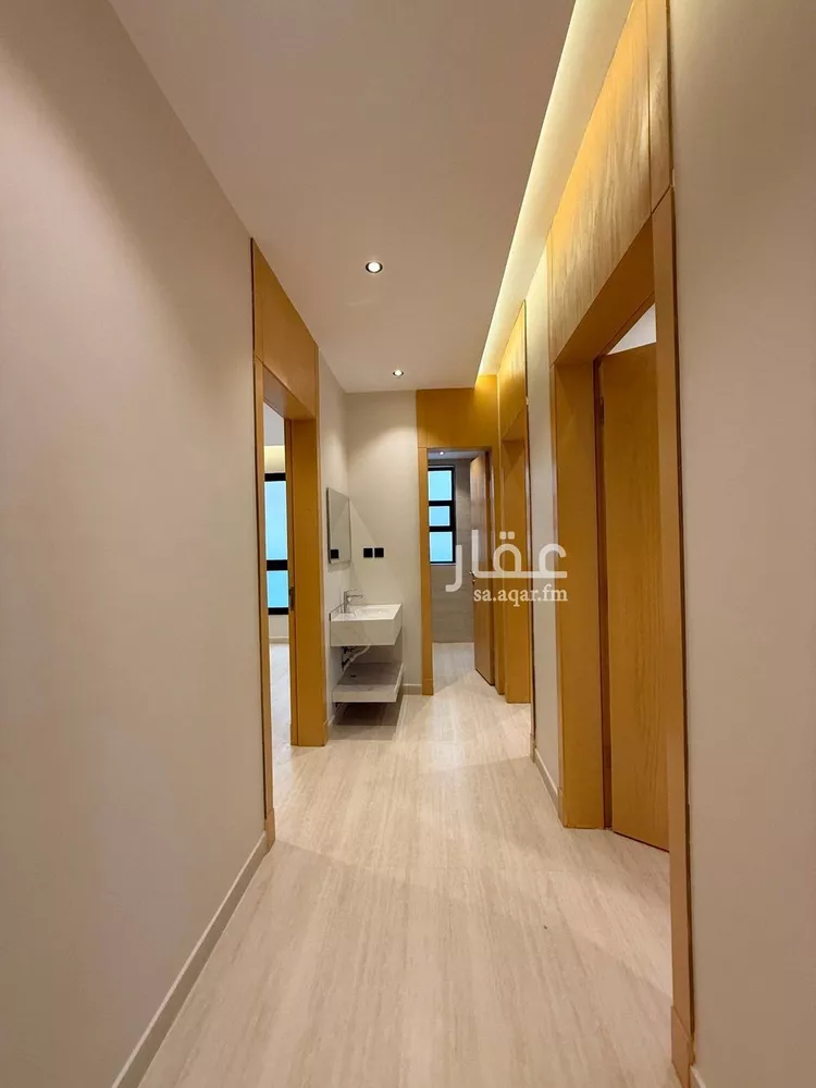 Floor for Sale in Riyadh Sultanah 13