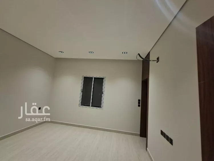دور للبيع في شارع محمد بن هليل, حي شبرا, مدينة الرياض, منطقة الرياض 8