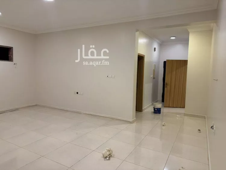 شقة للإيجار في شارع علي بن الحسن الخزرجي, حي عكاظ, مدينة الرياض, منطقة الرياض