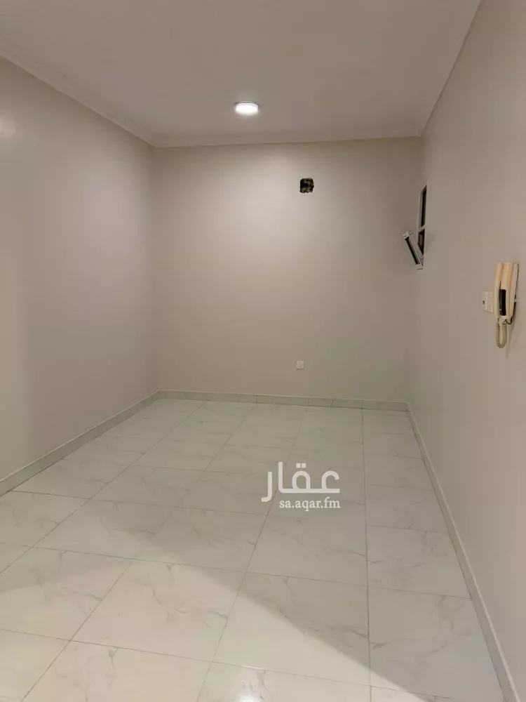 دور للبيع في شارع سليمان بن عبدالملك بن مروان, حي طويق, مدينة الرياض, منطقة الرياض صورة 3