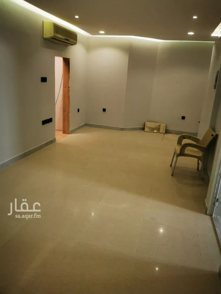 شقة للإيجار في شارع الجميل ابن حاتم, حي ظهرة لبن, مدينة الرياض, منطقة الرياض