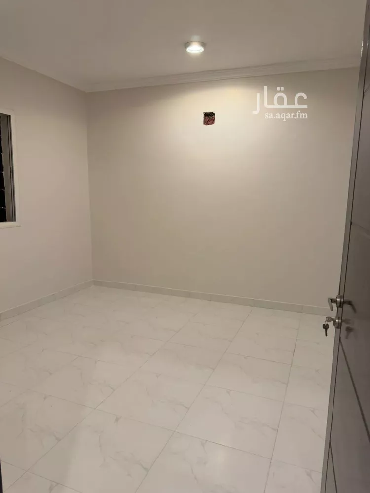 شقة للإيجار في شارع فؤاد محمد عمر توفيق, حي القادسية, مدينة الرياض, منطقة الرياض صورة 3