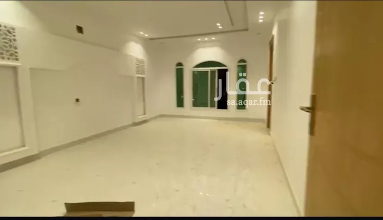 فيلا للإيجار في شارع عبدالعزيز الربيعه, حي عكاظ, مدينة الرياض, منطقة الرياض صورة 5