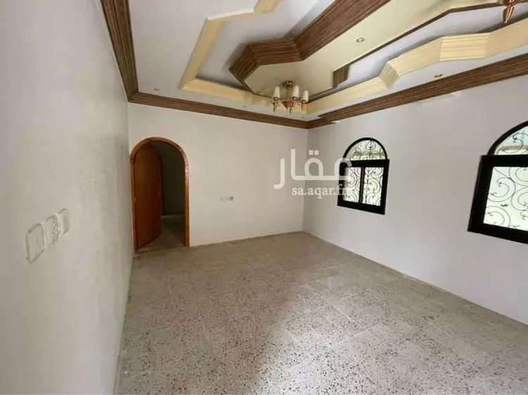 عمارة للبيع في شارع حاطب ابن عمرو, حي الهرير الغربى, مدينة خميس مشيط, منطقة عسير