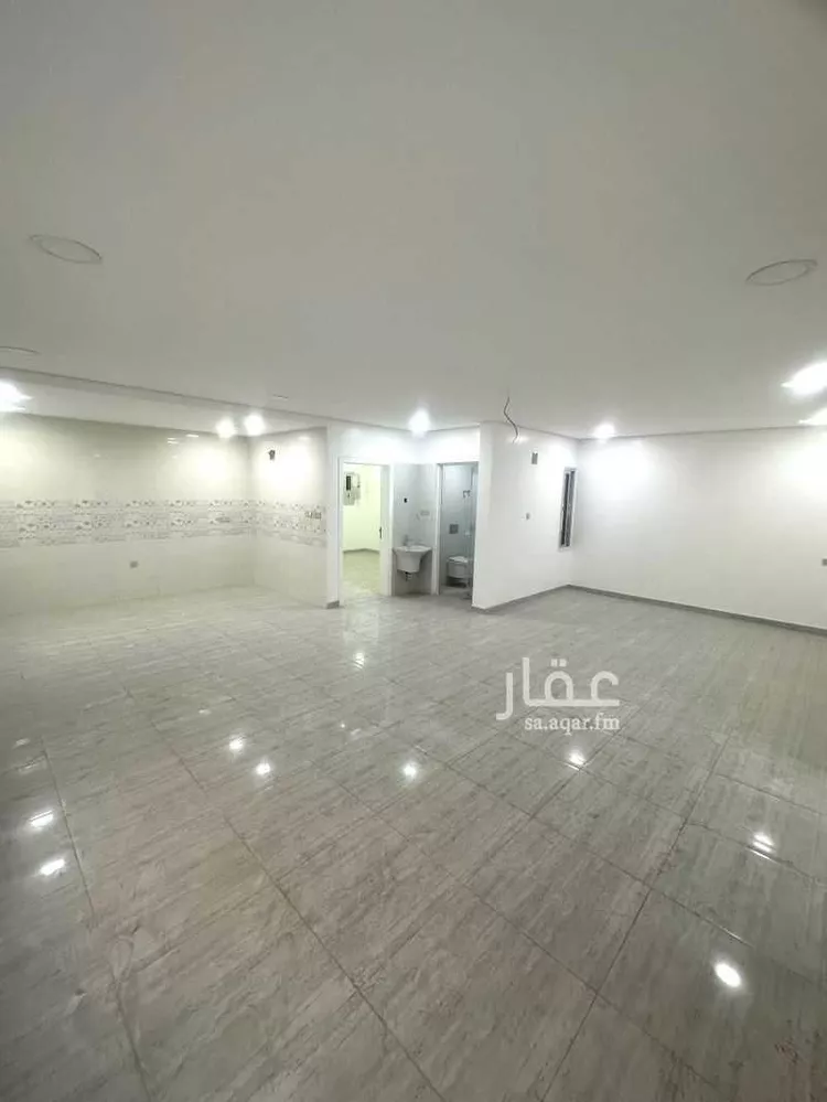 شقة للبيع في شارع وادى فاطمه, حي الضباب, مدينة الدمام, المنطقة الشرقية صورة 3