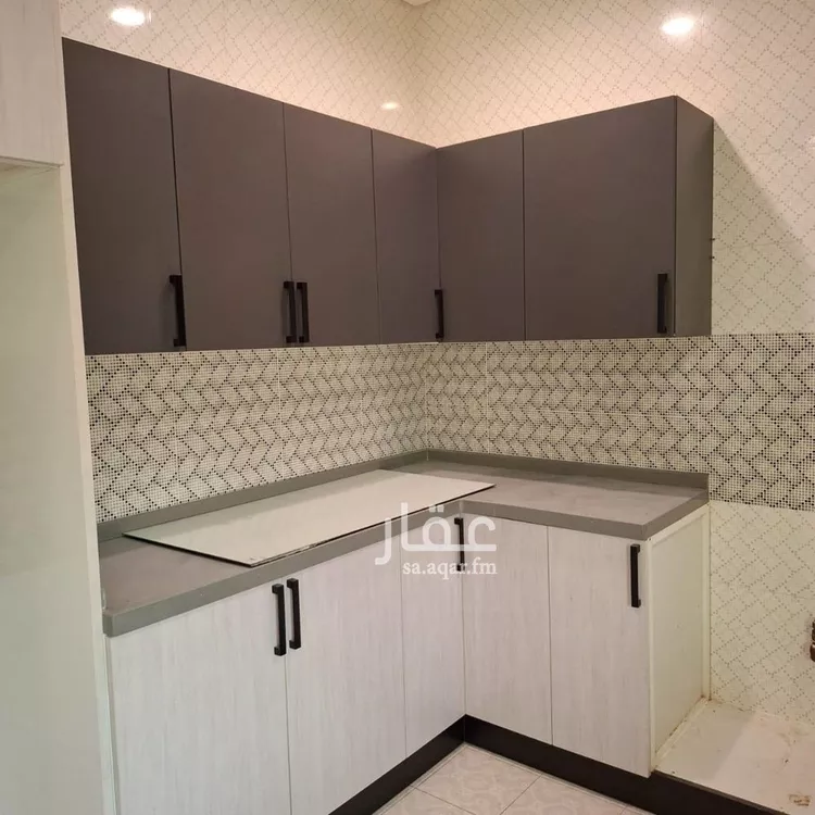 شقة للإيجار في شارع البرقاء, حي الياسمين, مدينة الرياض, منطقة الرياض صورة 3