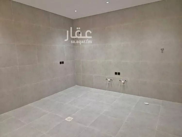 دور للبيع في شارع قري العوشق, حي الرياض, مدينة جدة, منطقة مكة المكرمة صورة 2