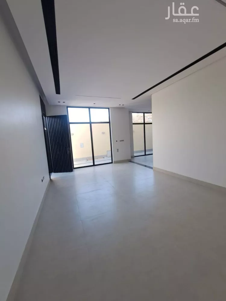 فيلا للبيع في شارع علي المذحجي, حي النرجس, مدينة الرياض, منطقة الرياض صورة 3