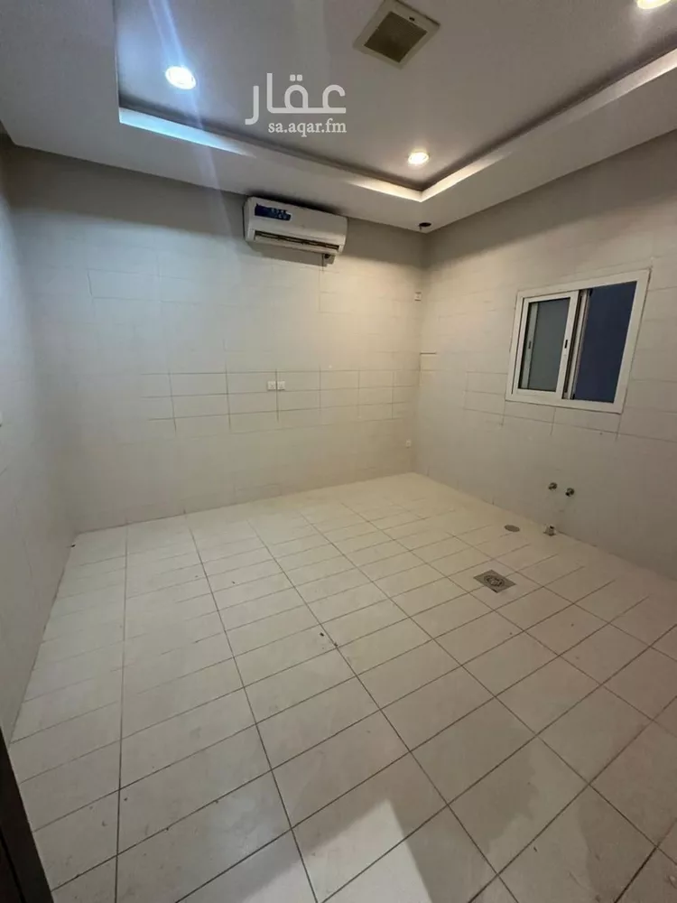 فيلا للبيع في شارع يعقوب الأنصاري, حي العارض, مدينة الرياض, منطقة الرياض صورة 4