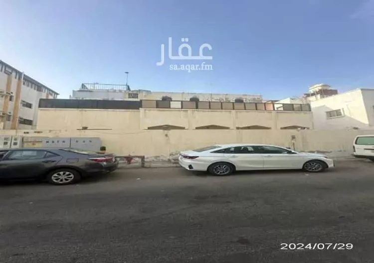 فيلا للبيع في شارع ابن زمرك ، حي الصفا ، جدة ، جدة