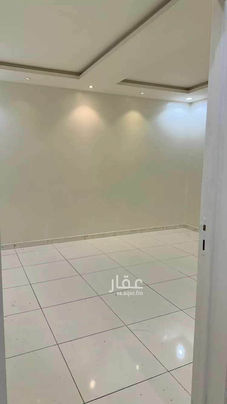 شقة للإيجار في شارع أحمد بن محمد الأسدي, حي الرمال, مدينة الرياض, منطقة الرياض صورة 2
