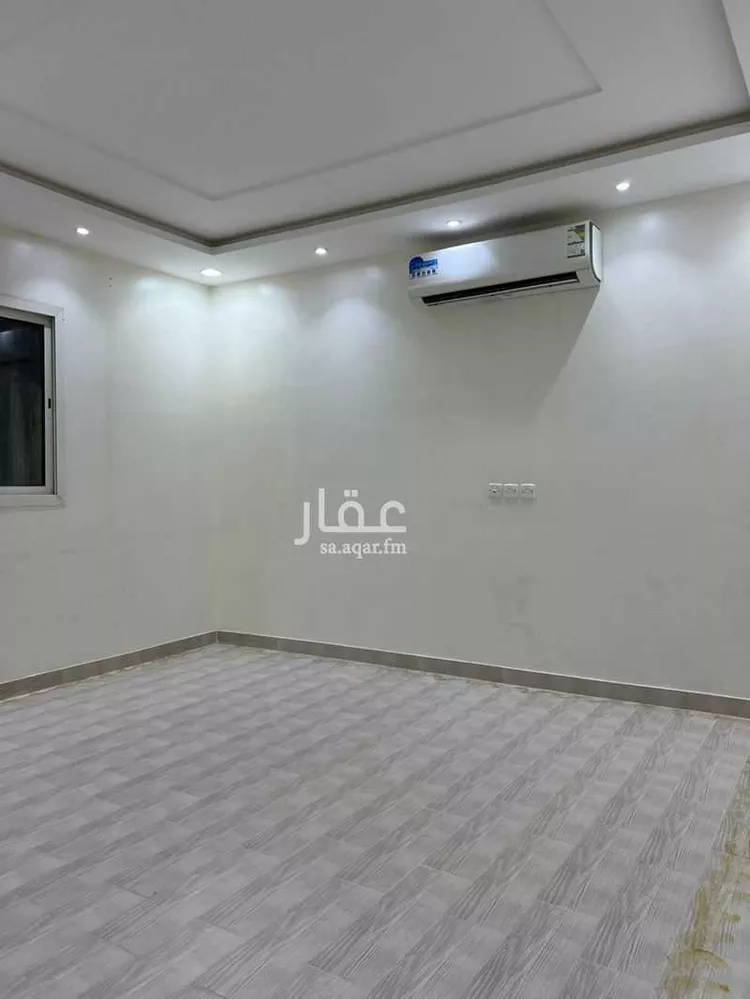 فيلا للإيجار في شارع محمد عماد الدين, حي الرمال, مدينة الرياض, منطقة الرياض صورة 4