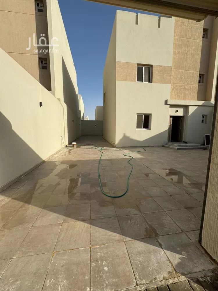 فيلا للإيجار في شارع أرسلان, حي الجنادرية, مدينة الرياض, منطقة الرياض