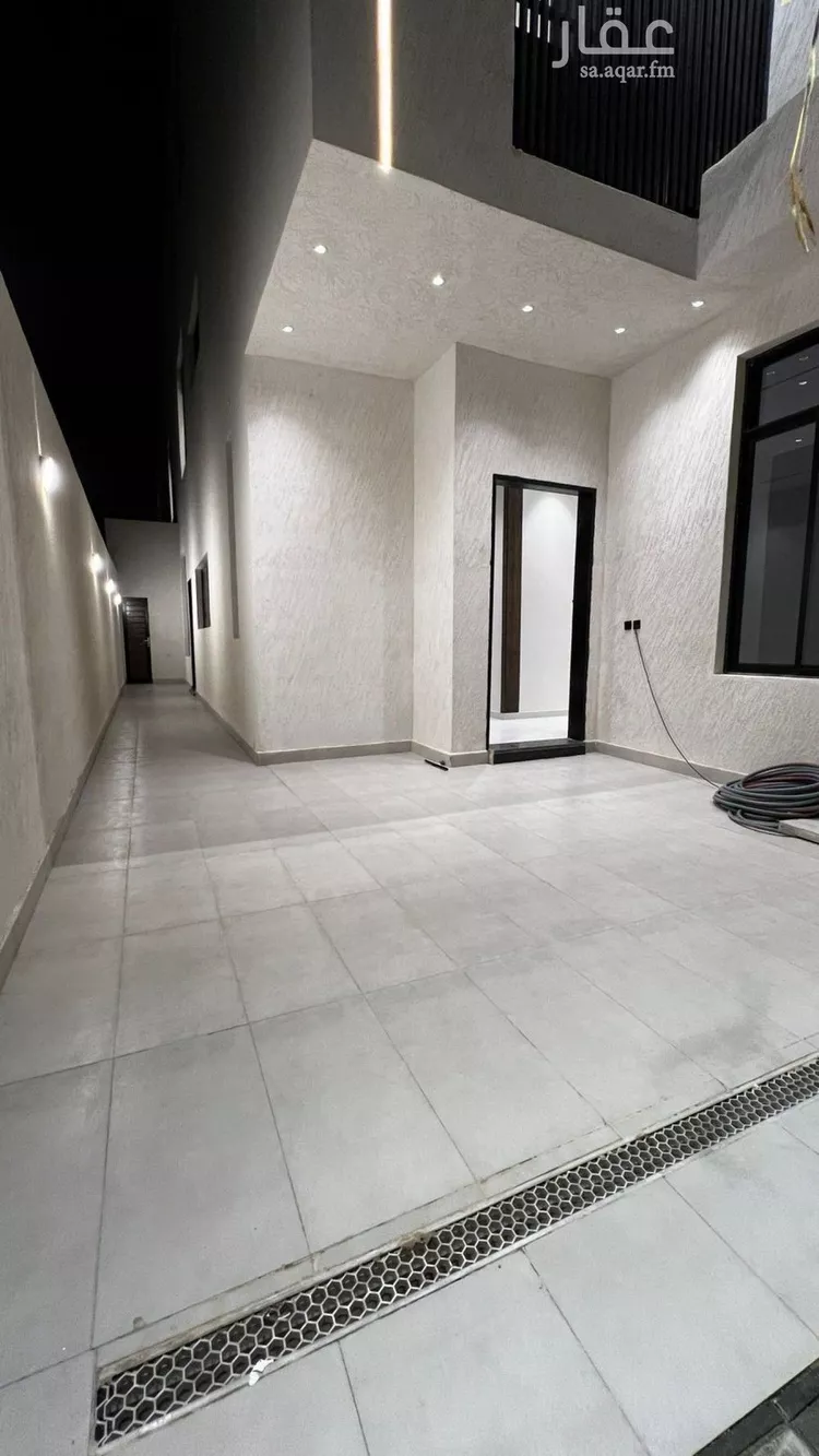 دور للبيع في شارع فايز بن محمد العوفي , حي الوسام, مدينة الرياض, منطقة الرياض صورة 3