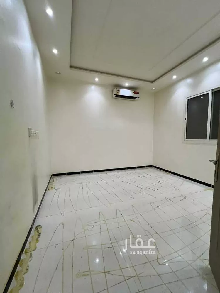 فيلا للإيجار في شارع محمد عماد الدين, حي الرمال, مدينة الرياض, منطقة الرياض صورة 2