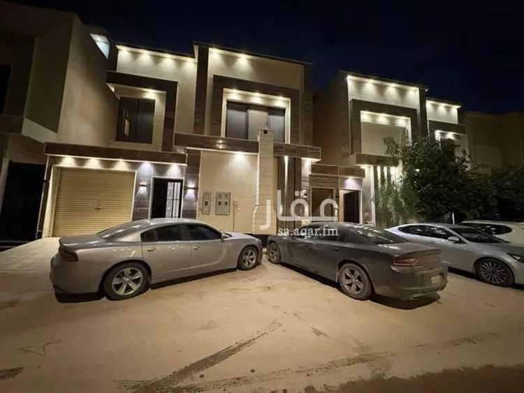 فيلا للبيع في شارع أبي العباس الجندي, حي الرمال, مدينة الرياض, منطقة الرياض