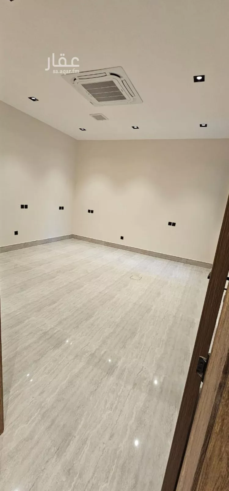 فيلا للبيع في شارع الصفائح, حي العارض, مدينة الرياض, منطقة الرياض