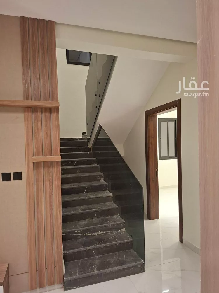 دور للبيع في شارع علي البجادي , حي الرمال, مدينة الرياض, منطقة الرياض