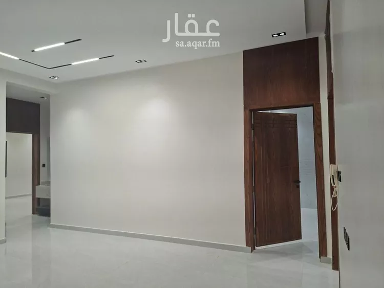 دور للبيع في شارع علي البجادي , حي الرمال, مدينة الرياض, منطقة الرياض صورة 2