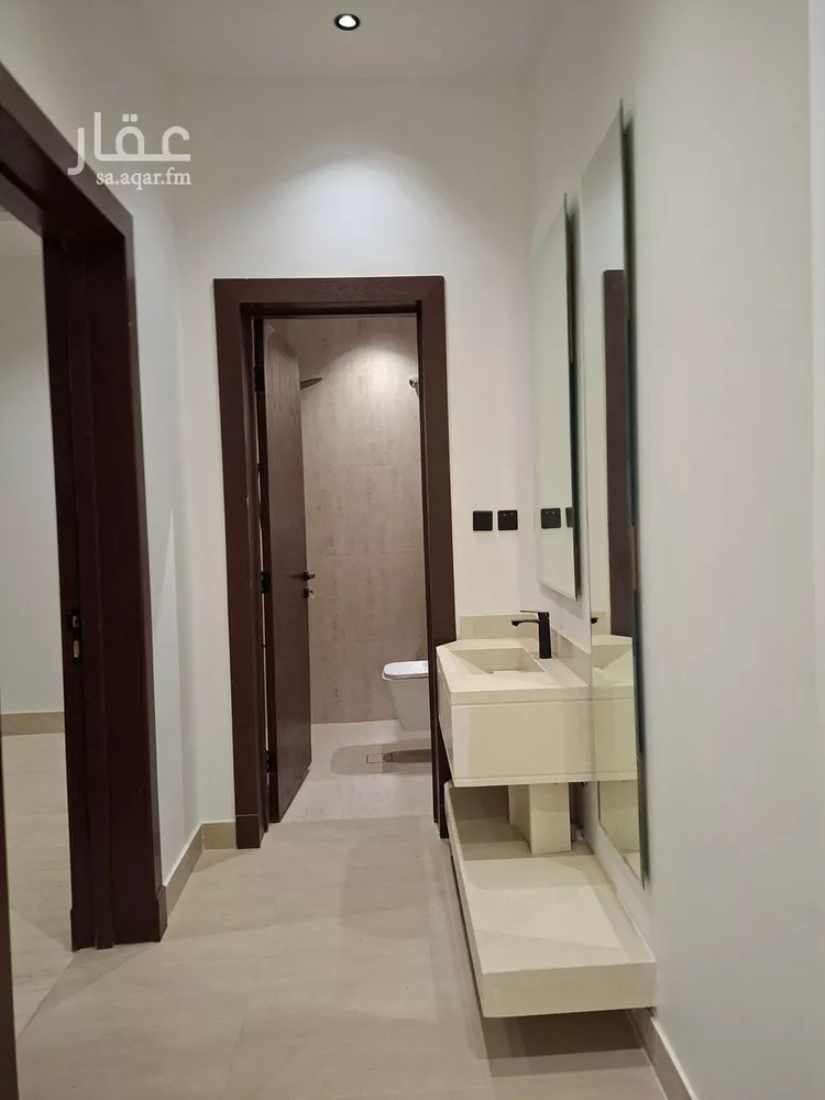 دور للبيع في شارع يحيى بن جزلة, حي الرمال, مدينة الرياض, منطقة الرياض صورة 5