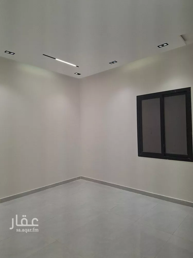 دور للبيع في شارع علي البجادي , حي الرمال, مدينة الرياض, منطقة الرياض صورة 4