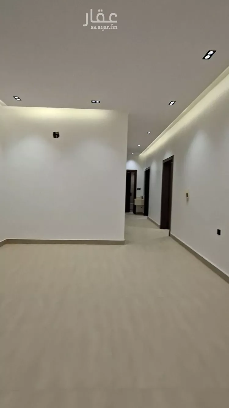 دور للبيع في شارع يحيى بن جزلة, حي الرمال, مدينة الرياض, منطقة الرياض صورة 2
