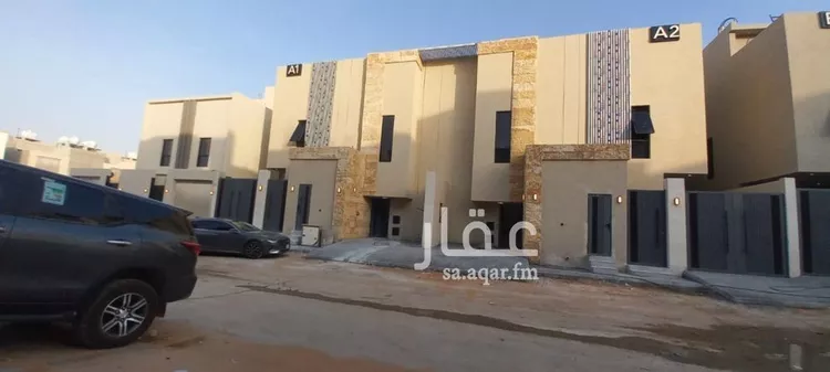 دور للبيع في شارع وادي الساحل, حي الرمال, مدينة الرياض, منطقة الرياض