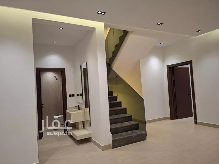 دور للبيع في شارع يحيى بن جزلة, حي الرمال, مدينة الرياض, منطقة الرياض صورة 2