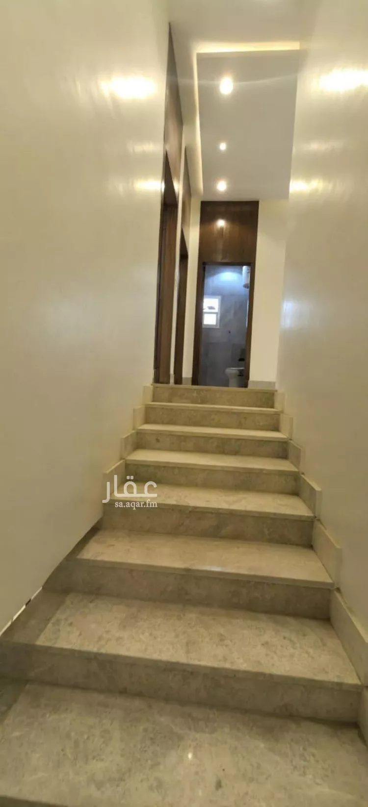 فيلا للبيع في شارع تنال, حي الرمال, مدينة الرياض, منطقة الرياض صورة 3