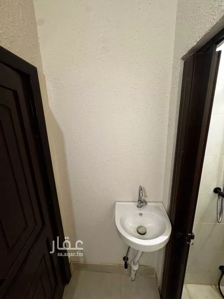 شقة للإيجار في شارع ابن الحنبلي ، حي الربوة ، جدة ، جدة صورة 4