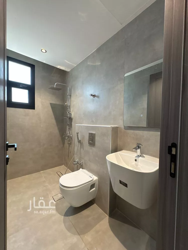 دور للبيع في شارع رقم 355, حي النرجس, مدينة الرياض, منطقة الرياض 11