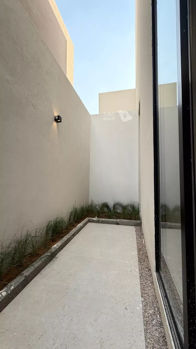 دور للبيع في شارع عبدالعزيز بن حمد التميمي, حي القيروان, مدينة الرياض, منطقة الرياض 27