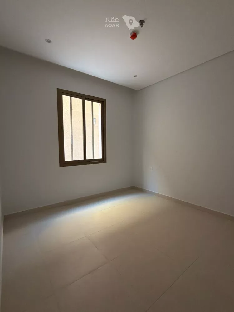 شقة للبيع في شارع السويدي العام الفرعي, حي السويدي, مدينة الرياض, منطقة الرياض 8