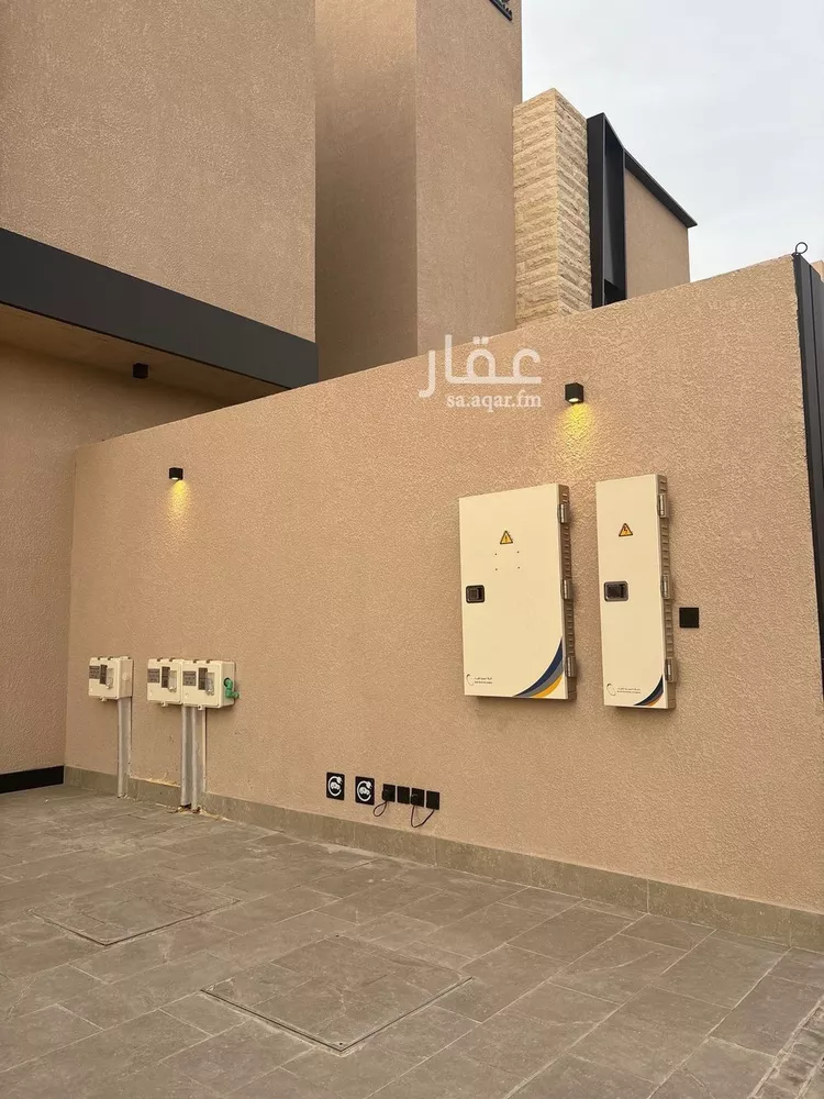 دور للبيع في شارع يعقوب بن حميد, حي العارض, مدينة الرياض, منطقة الرياض صورة 2