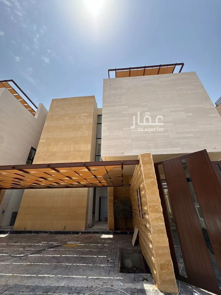 Floor for Sale in Riyadh Al Arid