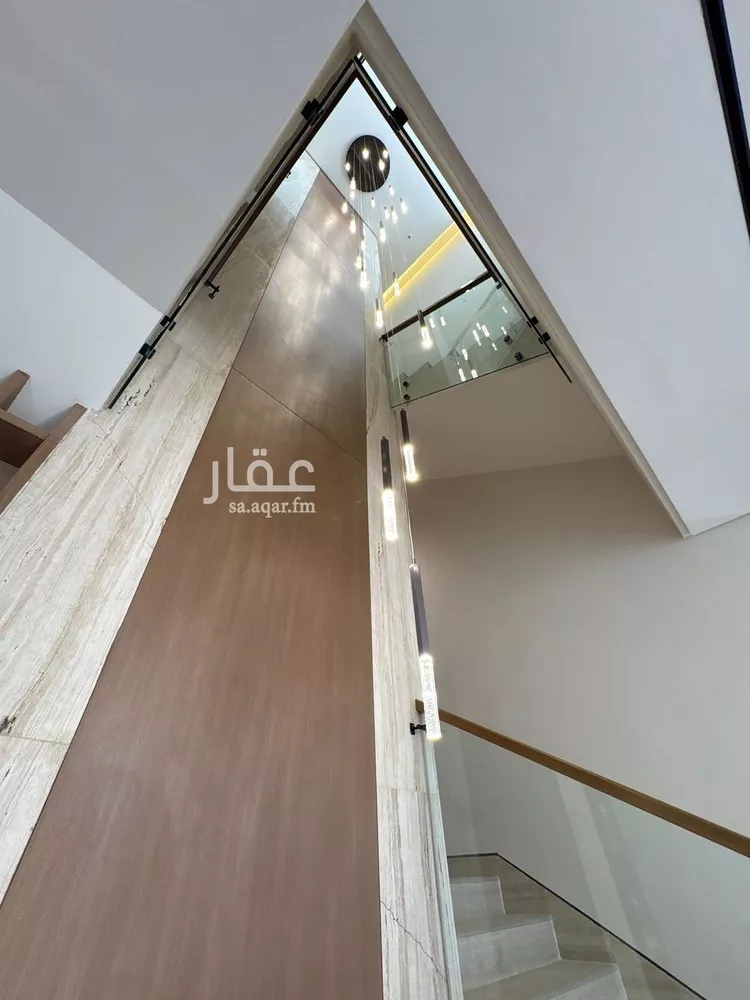 فيلا للبيع في شارع أحمد بن علي بن عنبسة, حي العارض, مدينة الرياض, منطقة الرياض 8