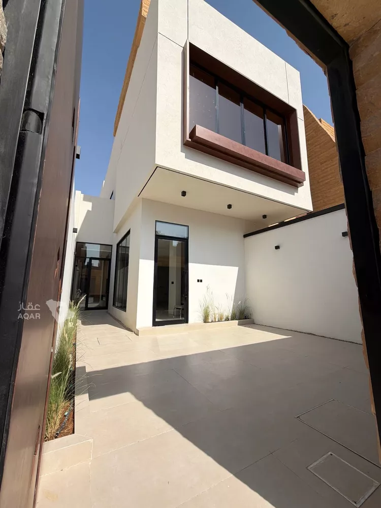 دور للبيع في شارع عبدالعزيز بن حمد التميمي, حي القيروان, مدينة الرياض, منطقة الرياض 2