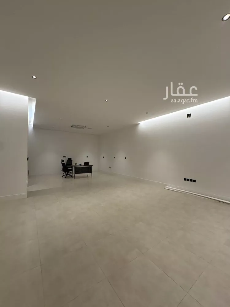 فيلا للبيع في شارع يوسف الصنهاجي, حي الأندلس, مدينة الرياض, منطقة الرياض صورة 3