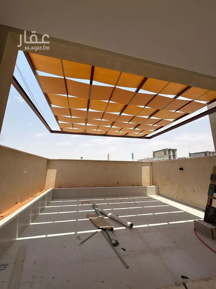 Floor for Sale in Riyadh Al Arid 6