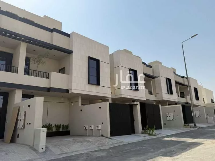 دور للبيع في شارع حمزة غوث, حي الروضة, مدينة الرياض, منطقة الرياض صورة 2