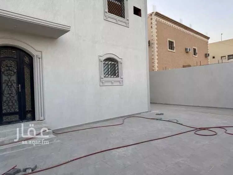 عمارة للبيع في شارع الشقة 190 ، حي الشقة ، بريدة ، بريدة