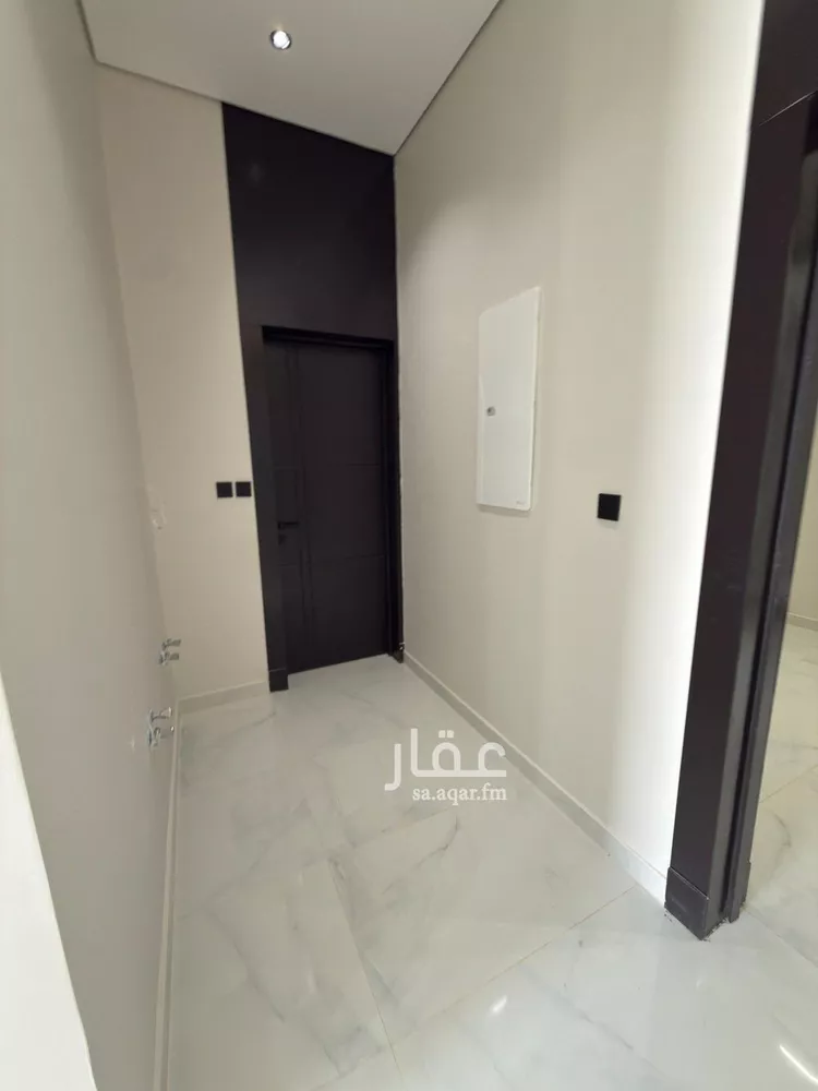 Floor for Sale in Riyadh Al Janadriyah صورة 5
