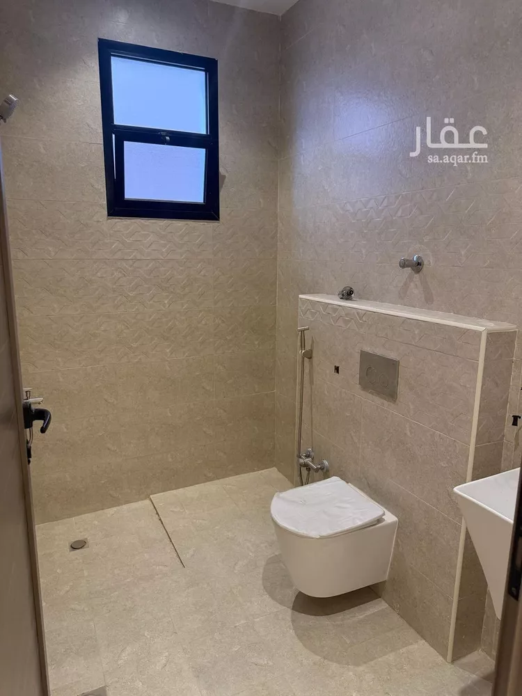 دور للبيع في شارع هاشم بن عتبه, حي بدر, مدينة الرياض, منطقة الرياض 12