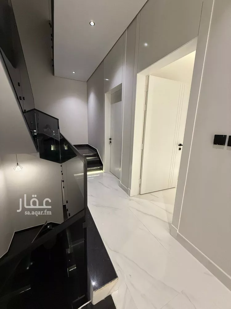 شقة للبيع في شارع أبي أحمد البناء, حي عكاظ, مدينة الرياض, منطقة الرياض صورة 3