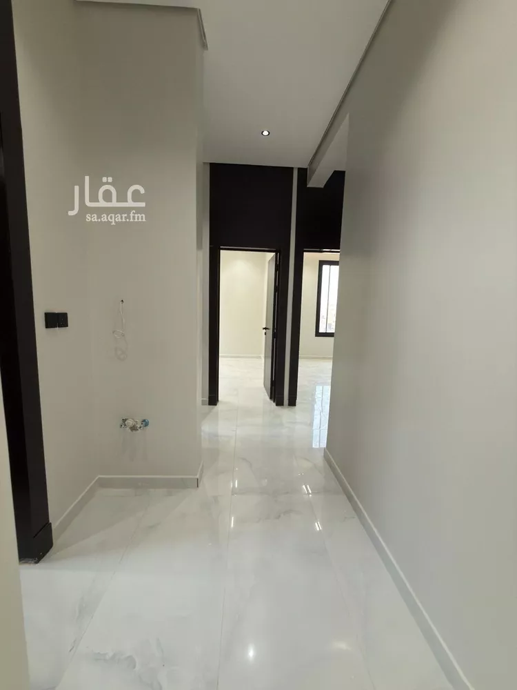 Floor for Sale in Riyadh Al Janadriyah 19